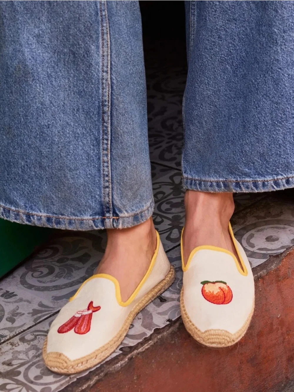 Soludos cream canvas